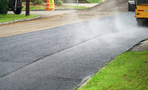 Best Commercial Driveway Paving in Roanoke, IL
